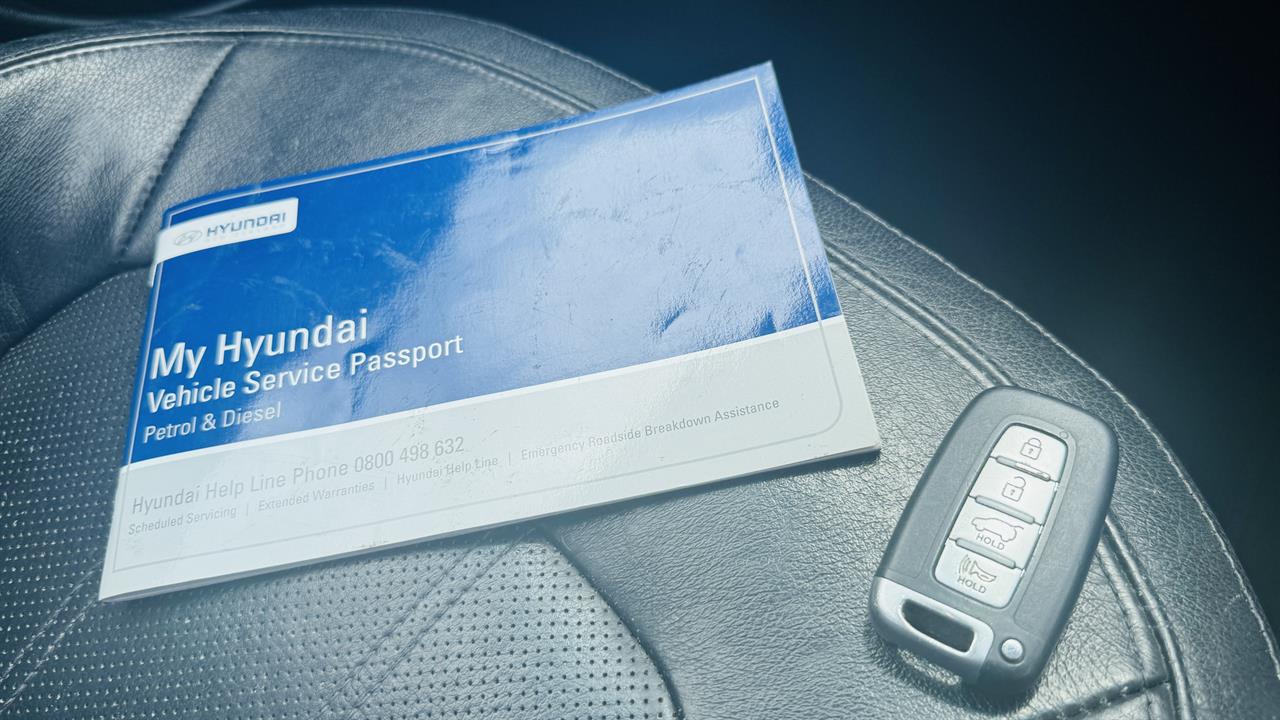 2012 Hyundai ix35 2.4 ELITE A6 Alloys Towbar Bluetooth Reversing Camera